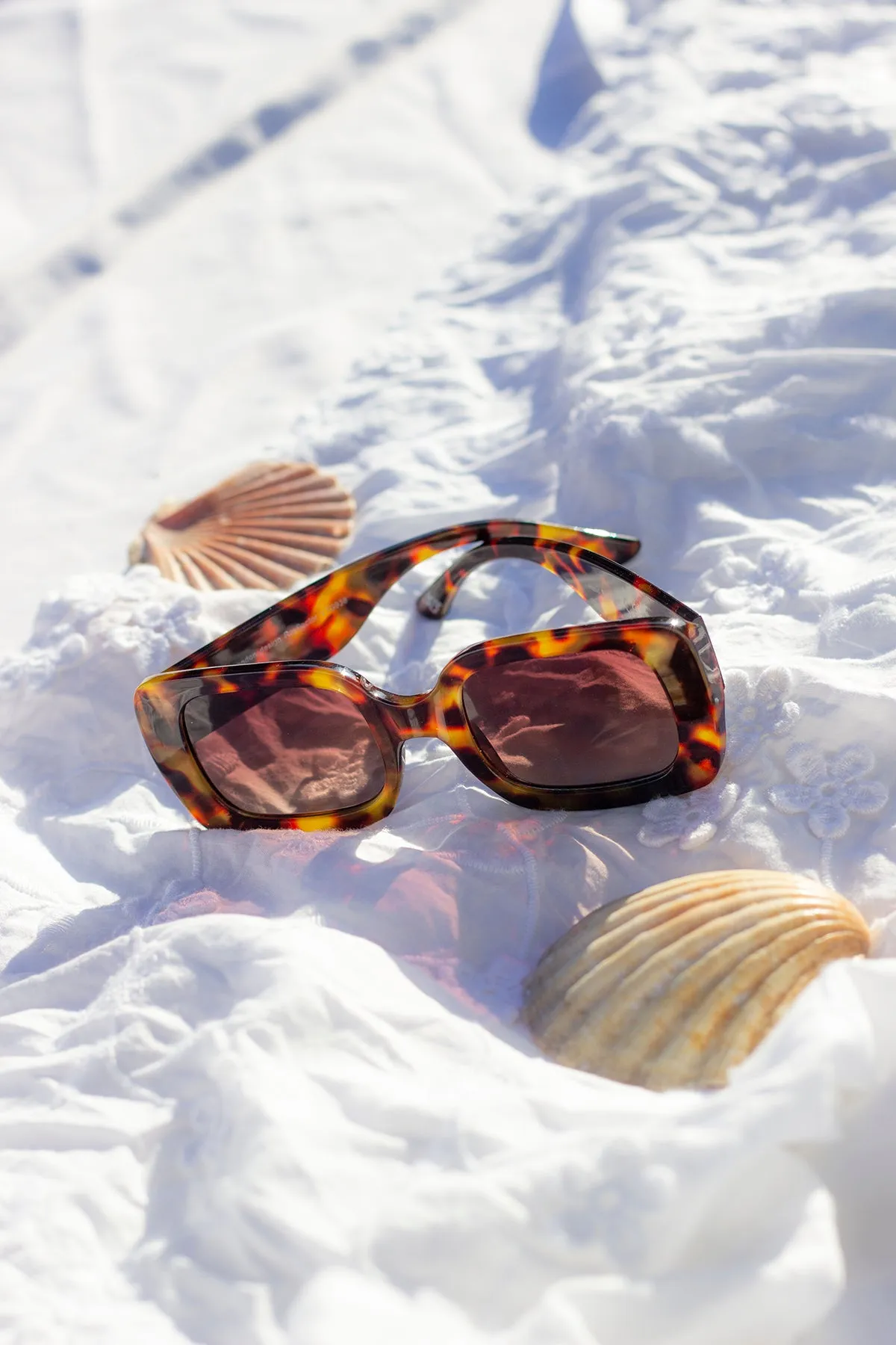 Wide Chunky Rectangle Sunglasses