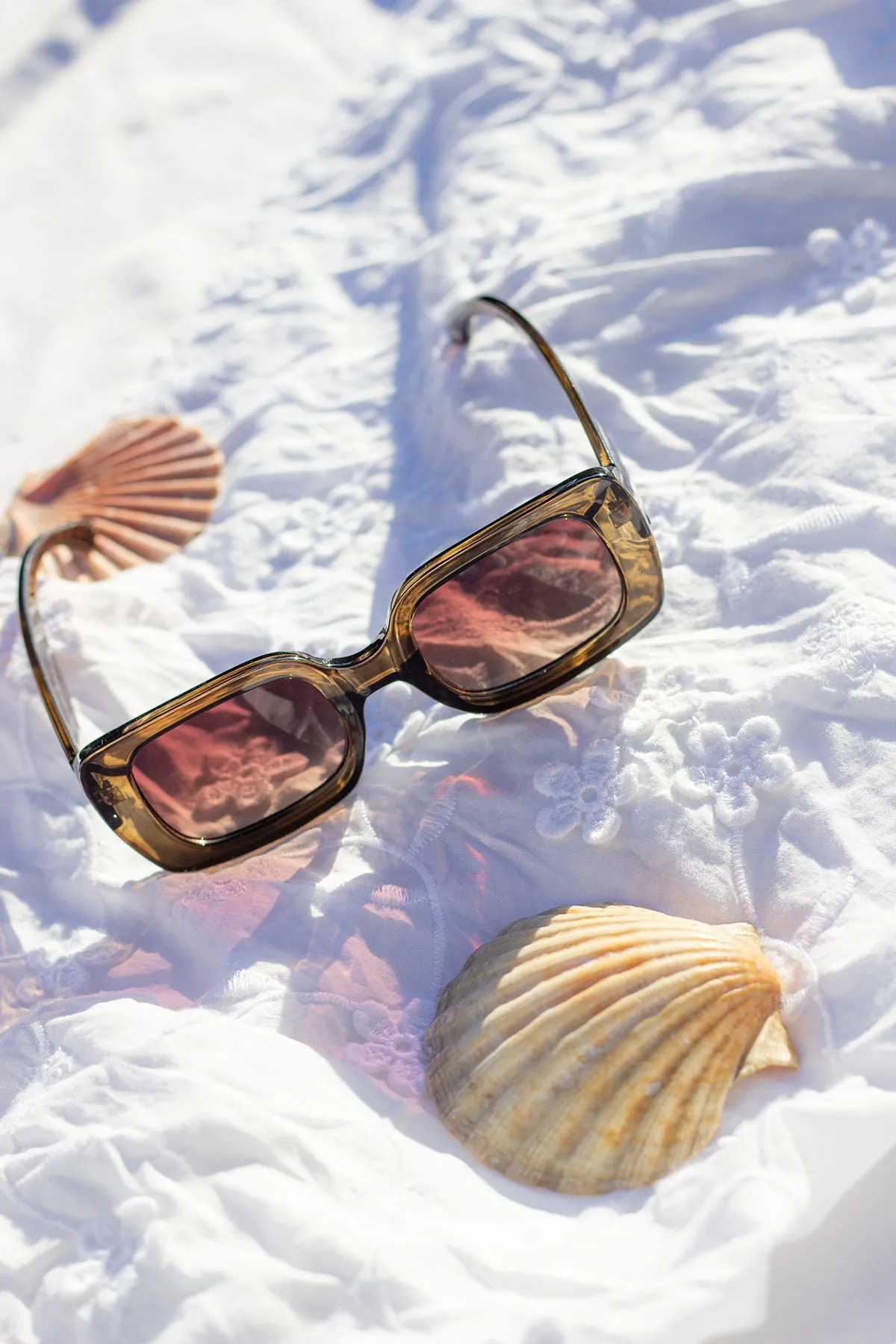 Wide Chunky Rectangle Sunglasses