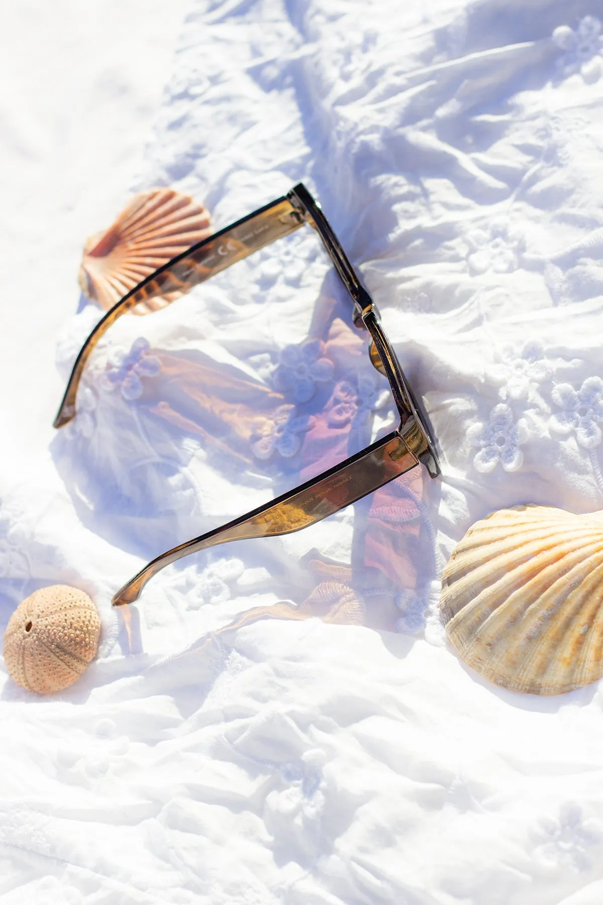 Wide Chunky Rectangle Sunglasses
