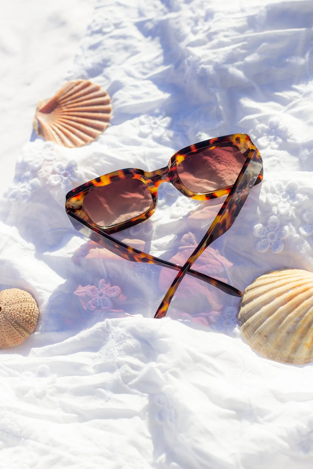 Wide Chunky Rectangle Sunglasses