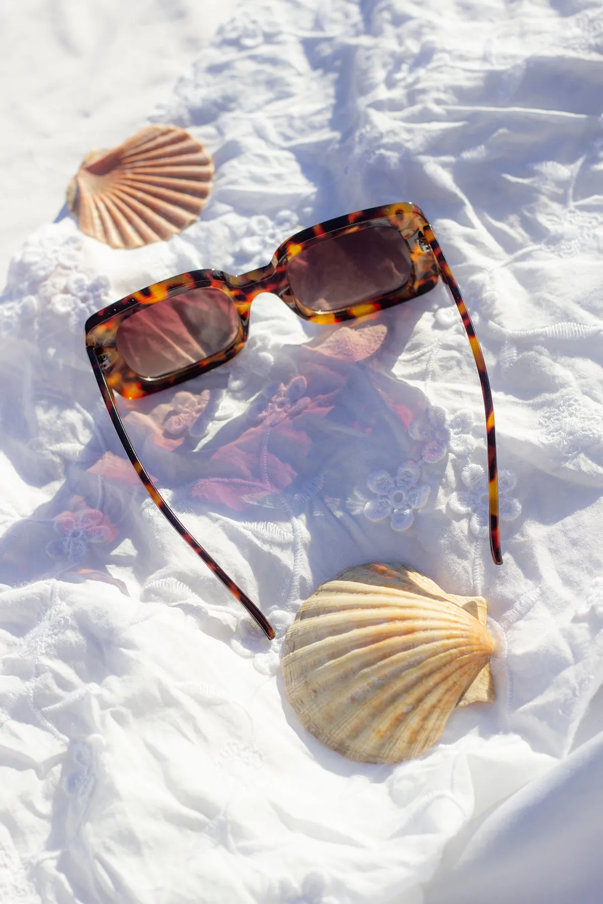Wide Chunky Rectangle Sunglasses