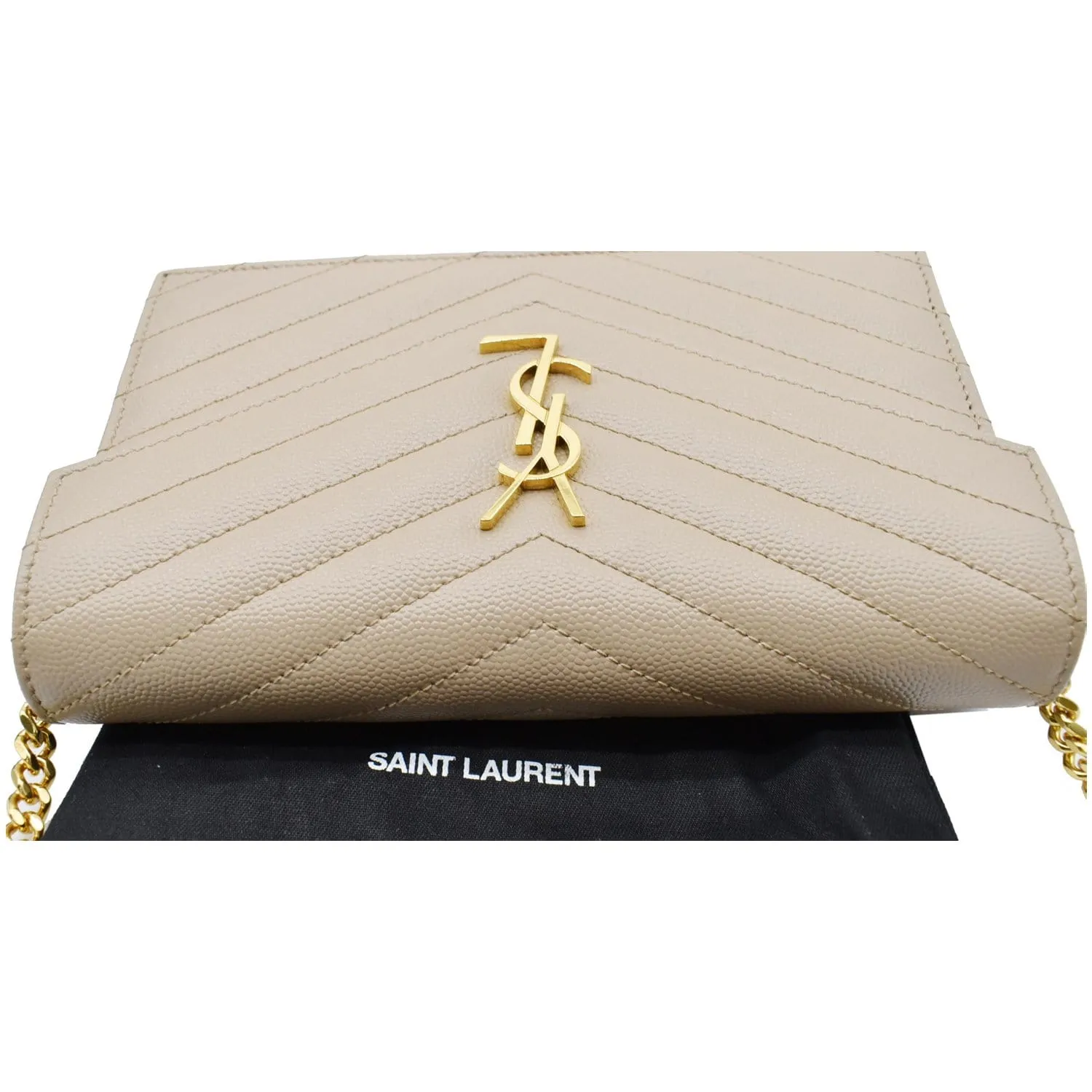 YVES SAINT LAURENT Matelasse Chevron Grain De Poudre Envelope Chain Wallet Beige