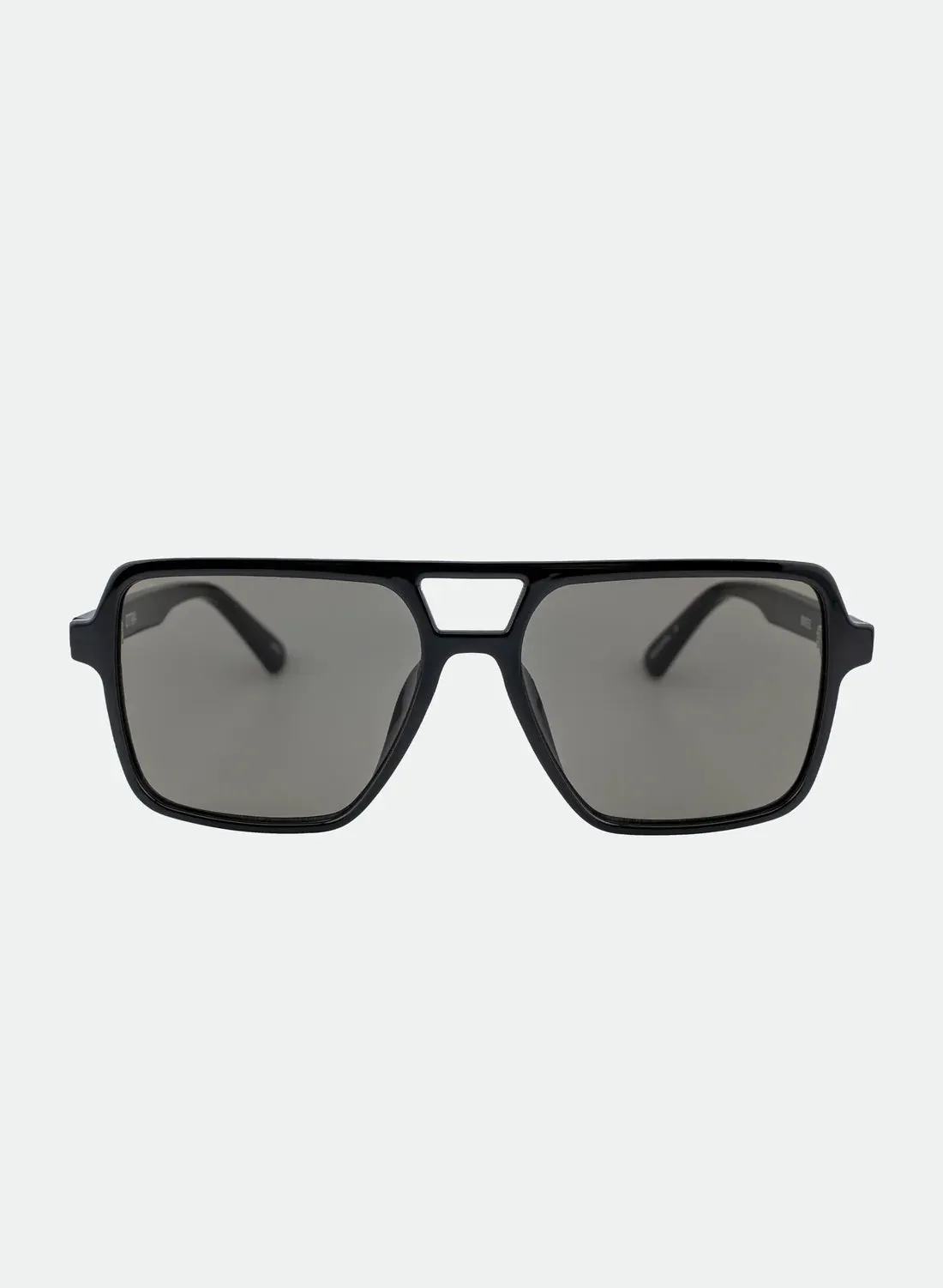 Zoya Sunglasses - Black/Smoke